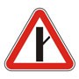 Знак 2.3.4 Примыкание второстепенной дороги.