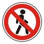 Знак 3.10 Движение пешеходов запрещено.